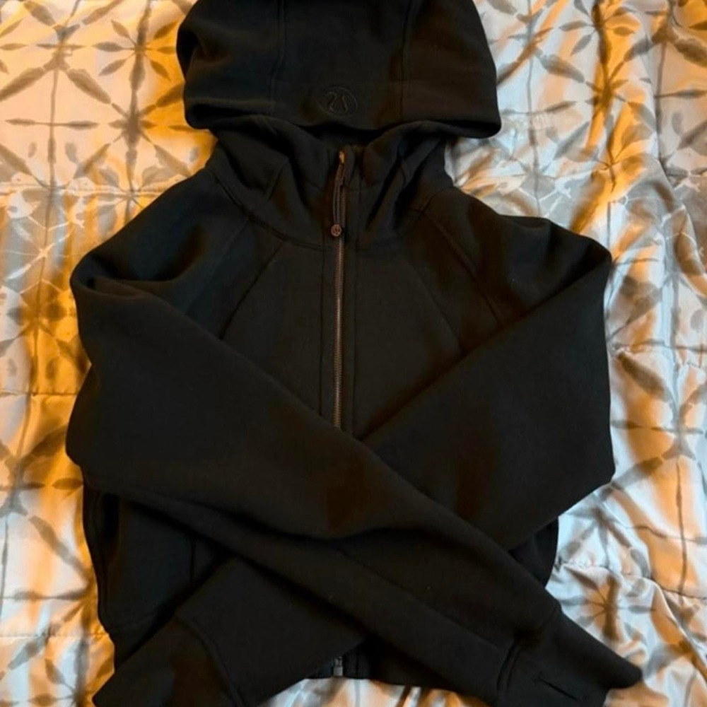 Lululemon scuba jacket